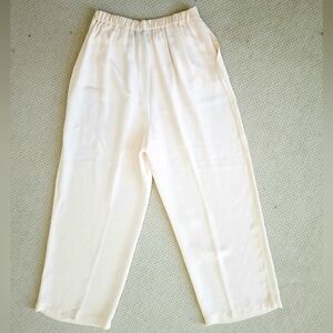 NWOT St. John Collection Cream Silk Pant. Size 6
